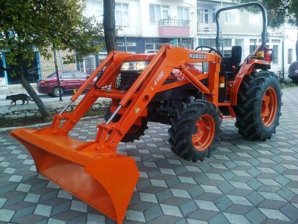 kubota bahçe traktörü