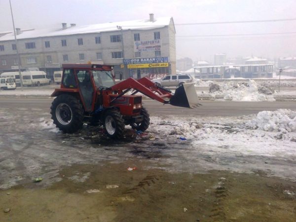 Traktör ön yükleyici kepçe imalatı Tümosan - Görsel 2