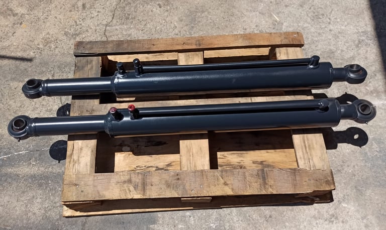 traktör kepçe piston tamiri izmir