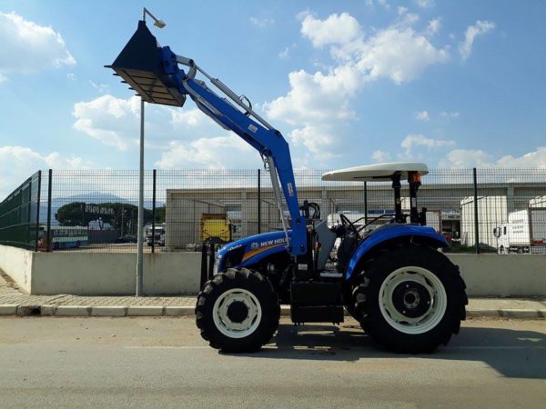 Traktör kepçe New Holland Canlı Makina         ” İyi’den → Mükemmel’e ” - Görsel 17