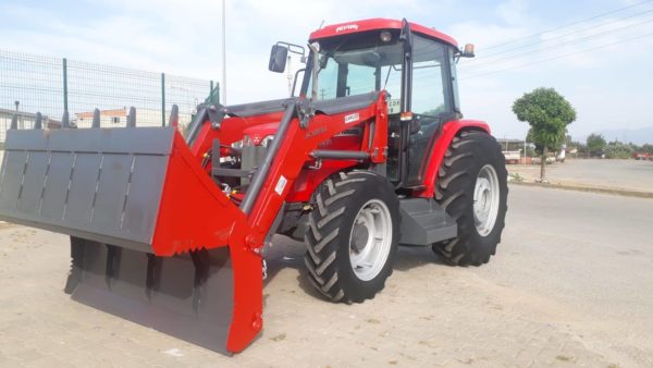 Traktör Kepçe imalatı , Massey Ferguson 2635 , Canlı Makina  Ödemiş İzmir.       ''İyi’den ➞ Mükemmel'e - Görsel 36