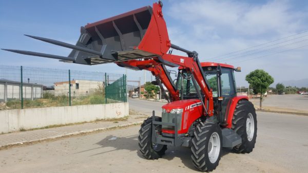 Traktör Kepçe imalatı , Massey Ferguson 2635 , Canlı Makina  Ödemiş İzmir.       ''İyi’den ➞ Mükemmel'e - Görsel 35