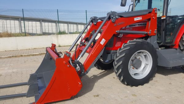 Traktör Kepçe imalatı , Massey Ferguson 2635 , Canlı Makina  Ödemiş İzmir.       ''İyi’den ➞ Mükemmel'e - Görsel 4