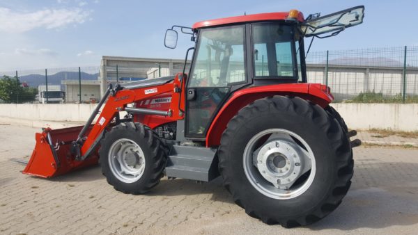 Traktör Kepçe imalatı , Massey Ferguson 2635 , Canlı Makina  Ödemiş İzmir.       ''İyi’den ➞ Mükemmel'e - Görsel 6