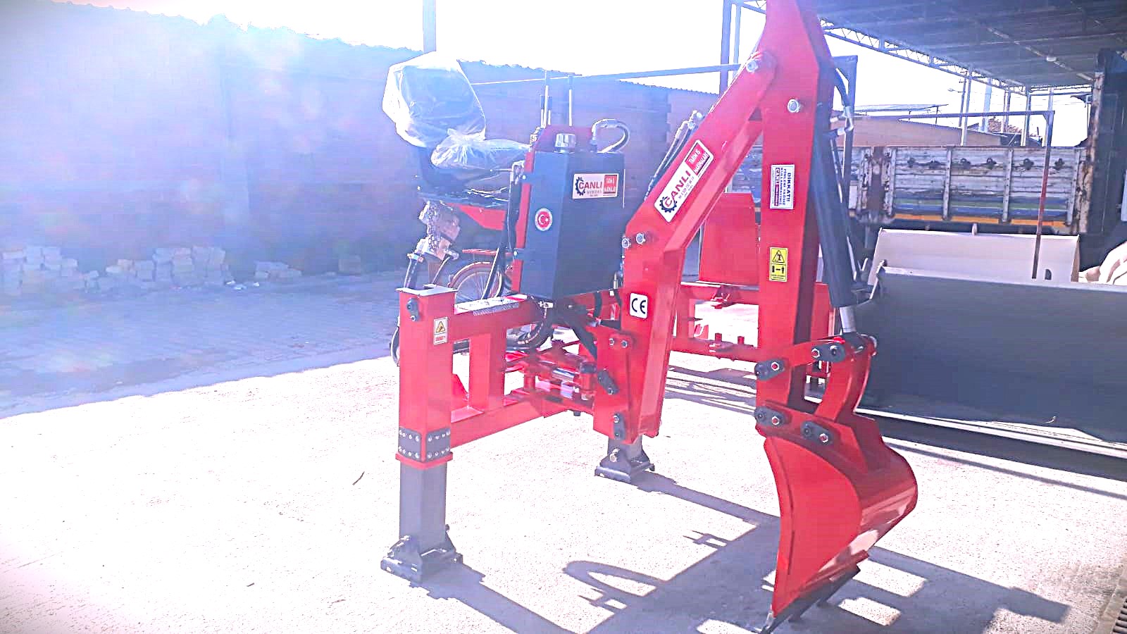 backhoe loader manufacture
