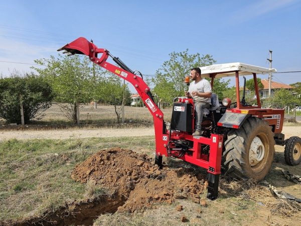 traktör kepçe kazıcı yükleyici pompalı